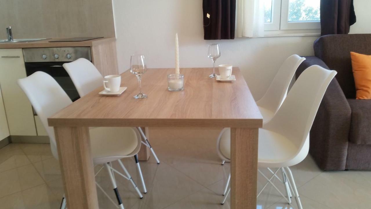 Apartments Anaivana Трогир Экстерьер фото