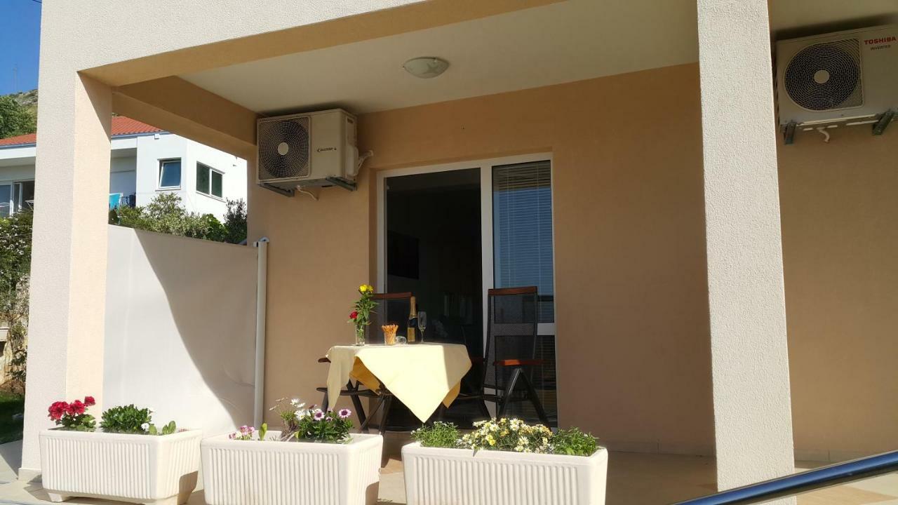 Apartments Anaivana Трогир Экстерьер фото