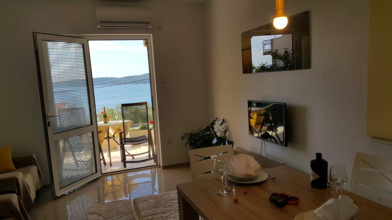 Apartments Anaivana Трогир Экстерьер фото